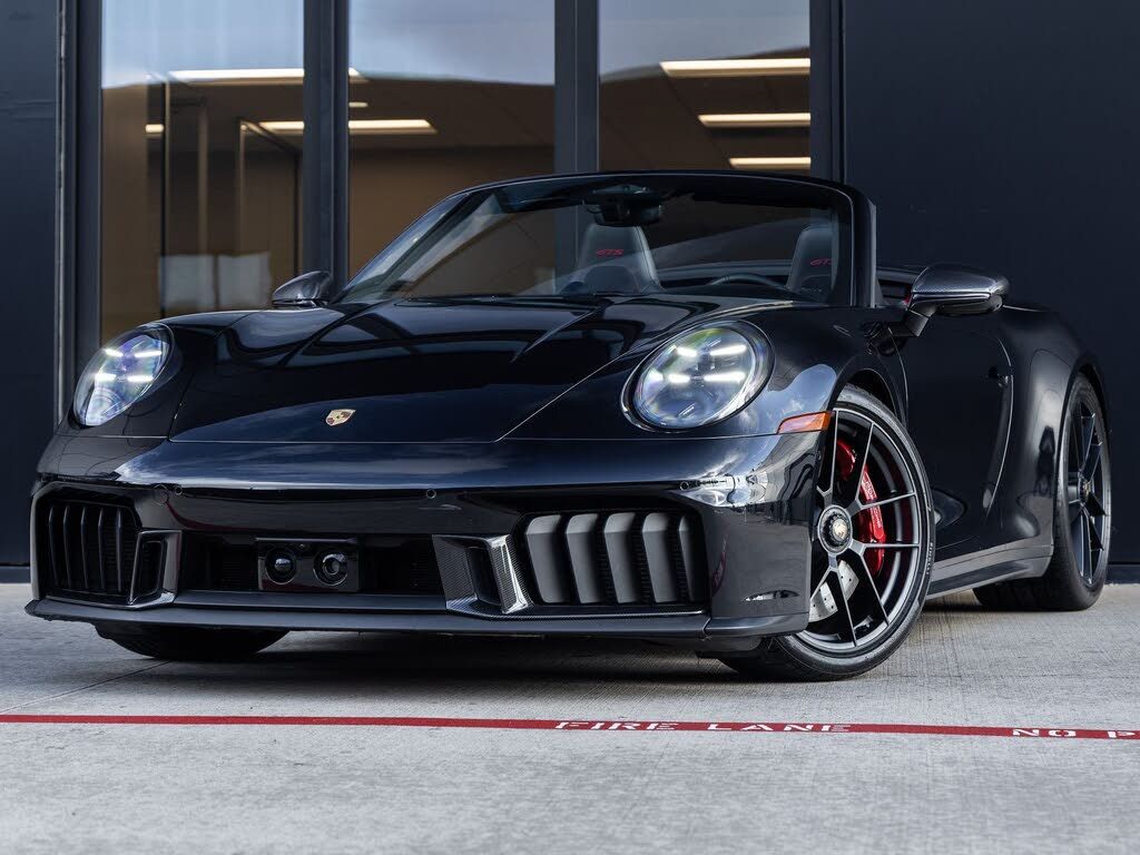 2026 Porsche 992.2 Carrera 4 GTS