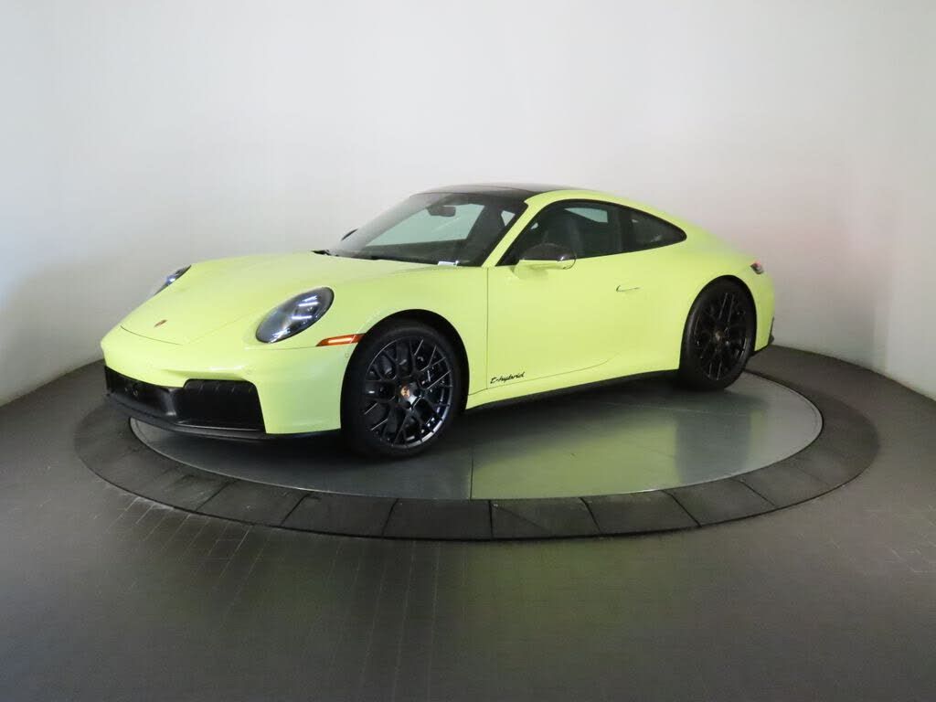2025 Porsche 992.2 Carrera GTS