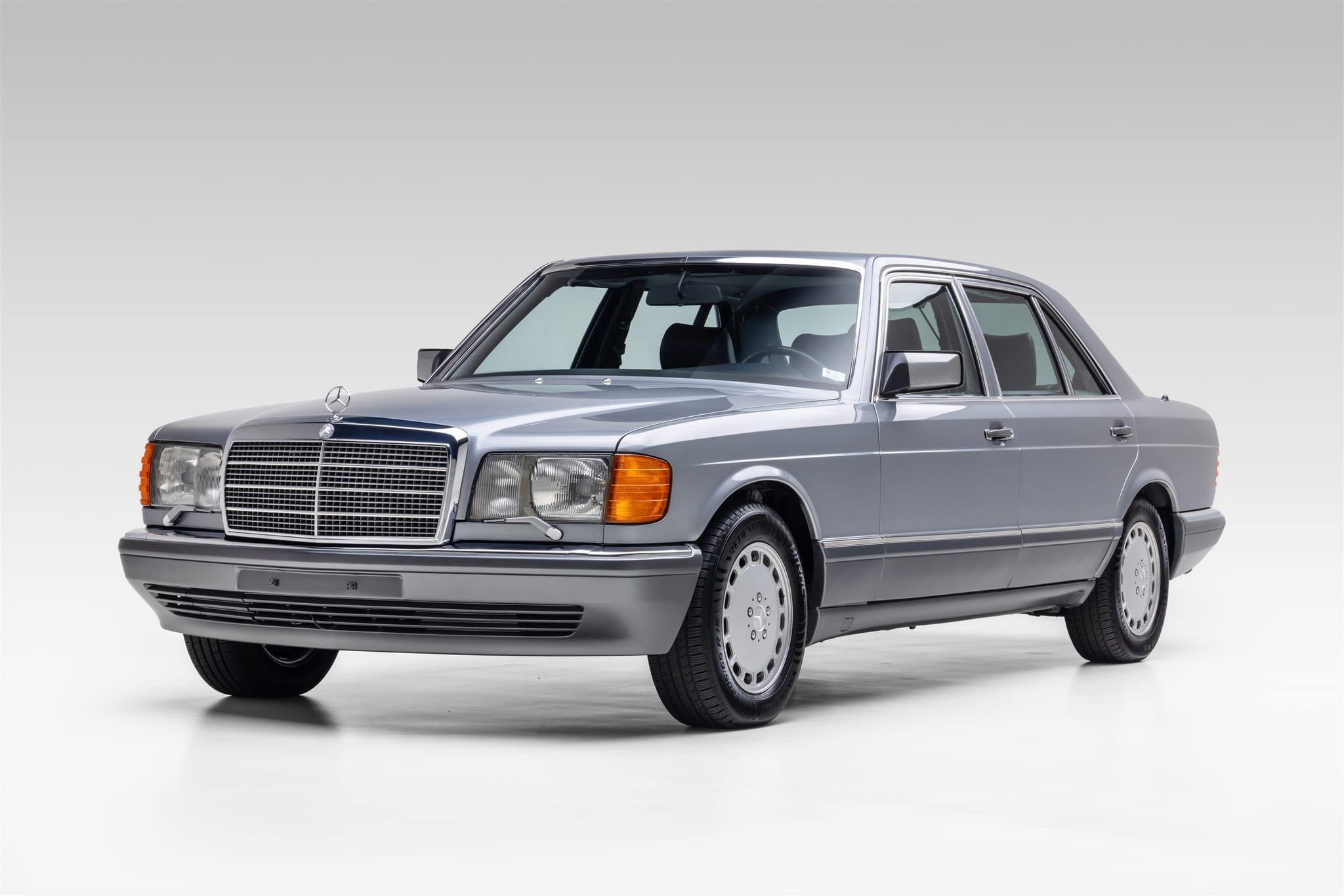 1989 Mercedes-Benz S-Class