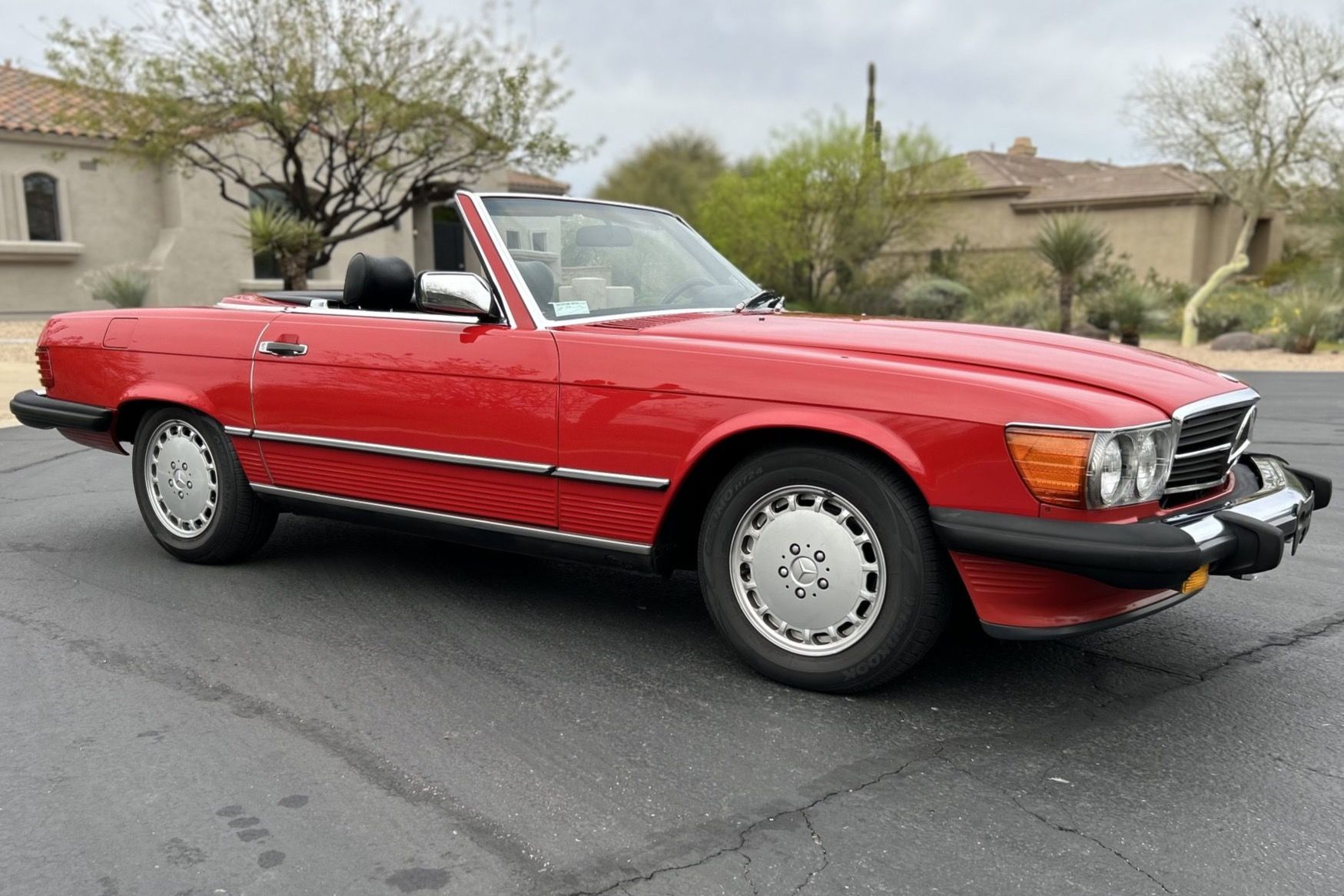1988 Mercedes-Benz SL-Class 560SL