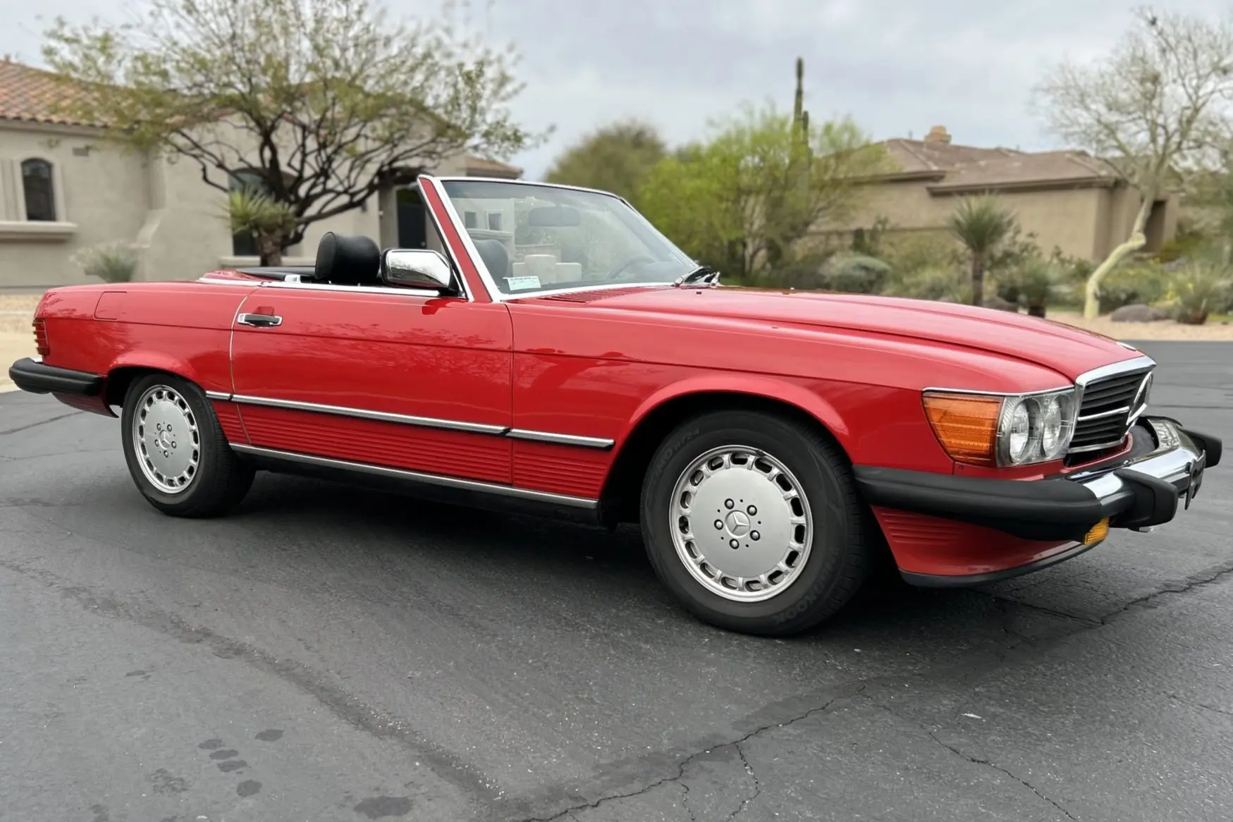 1988 Mercedes-Benz SL-Class 560SL