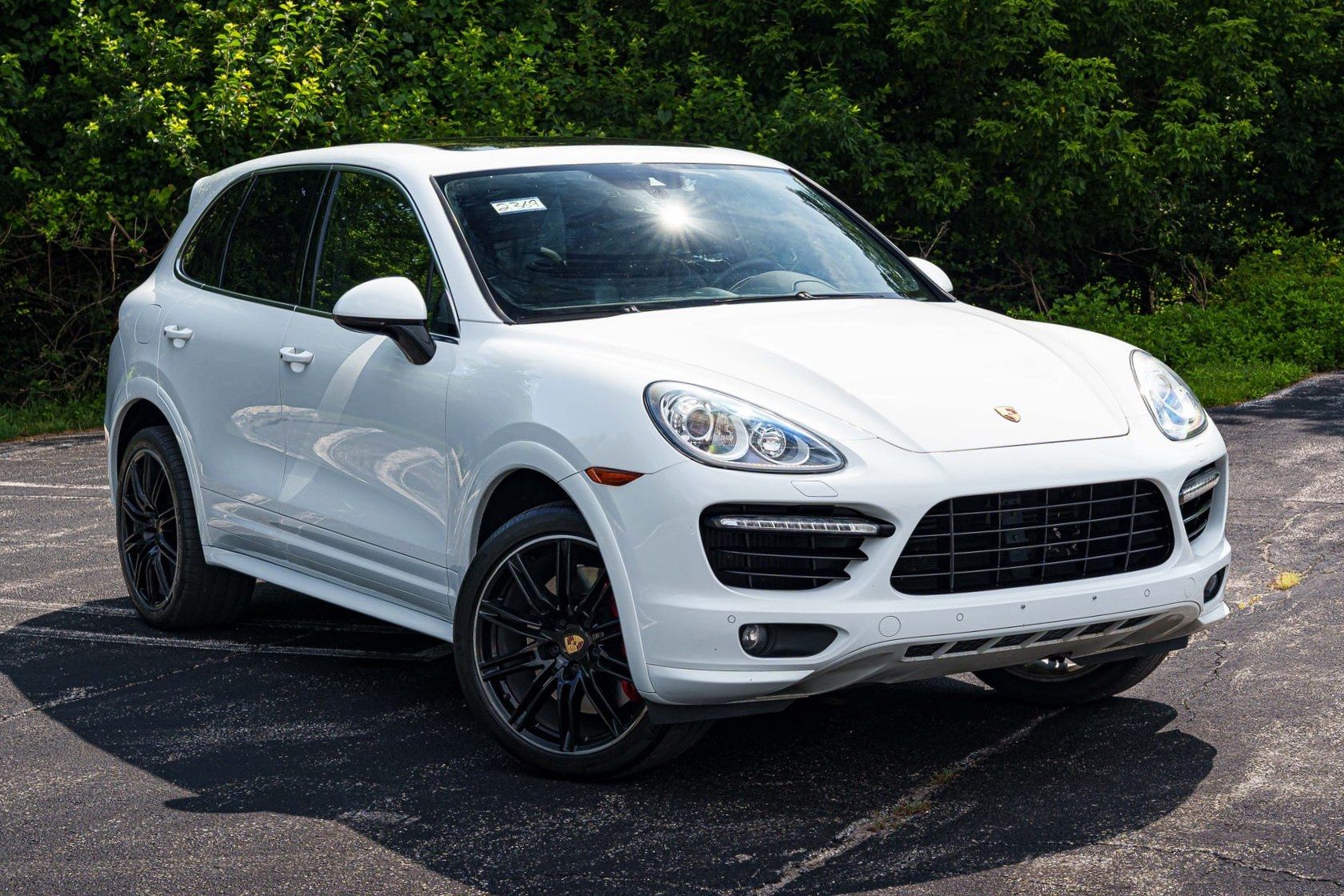 2014 Porsche Cayenne Turbo S
