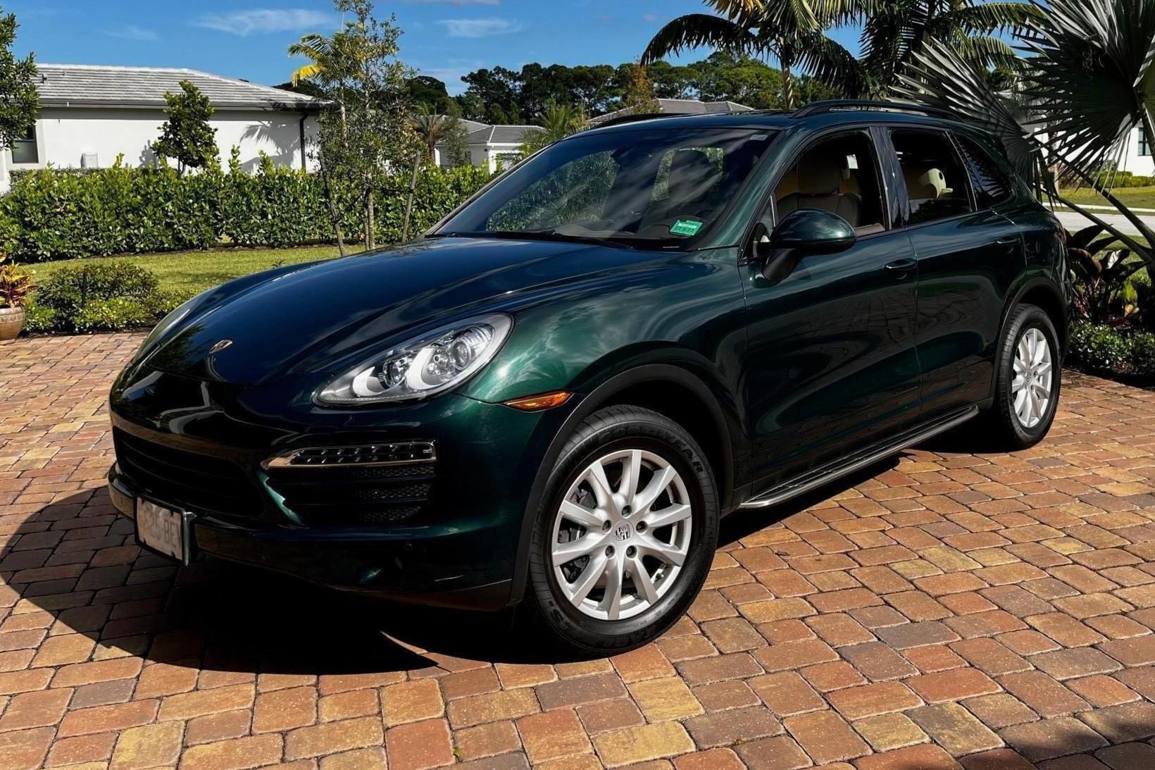 2014 Porsche Cayenne Turbo