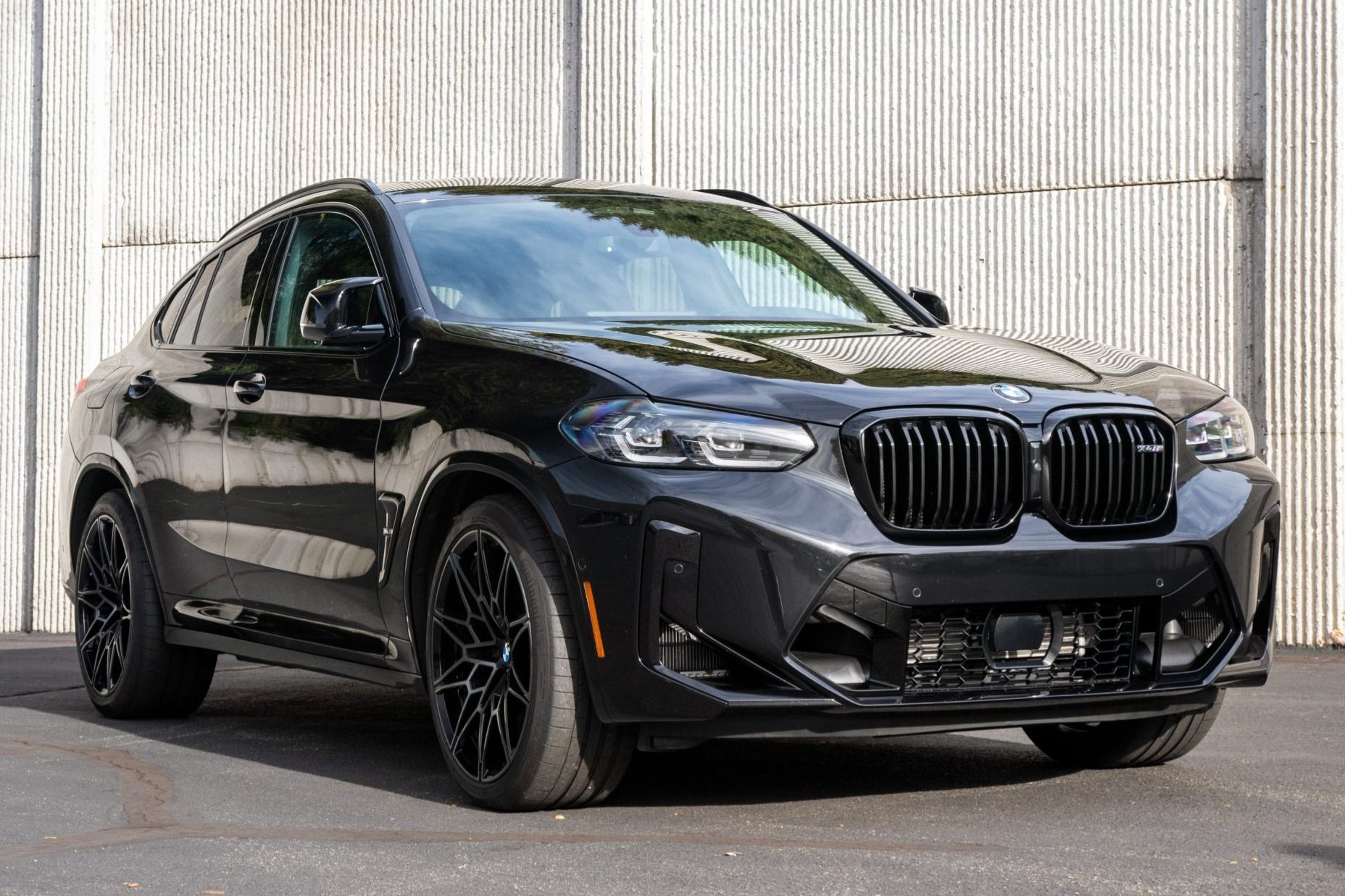 2023 BMW X6 M