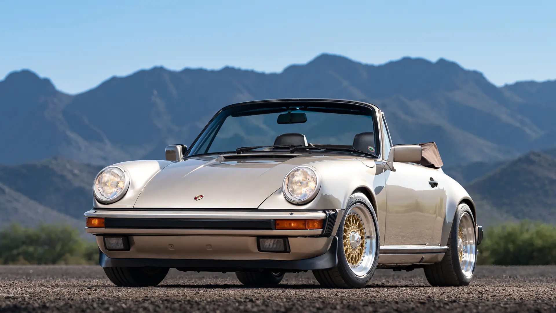 1985 Porsche 911 Cabriolet