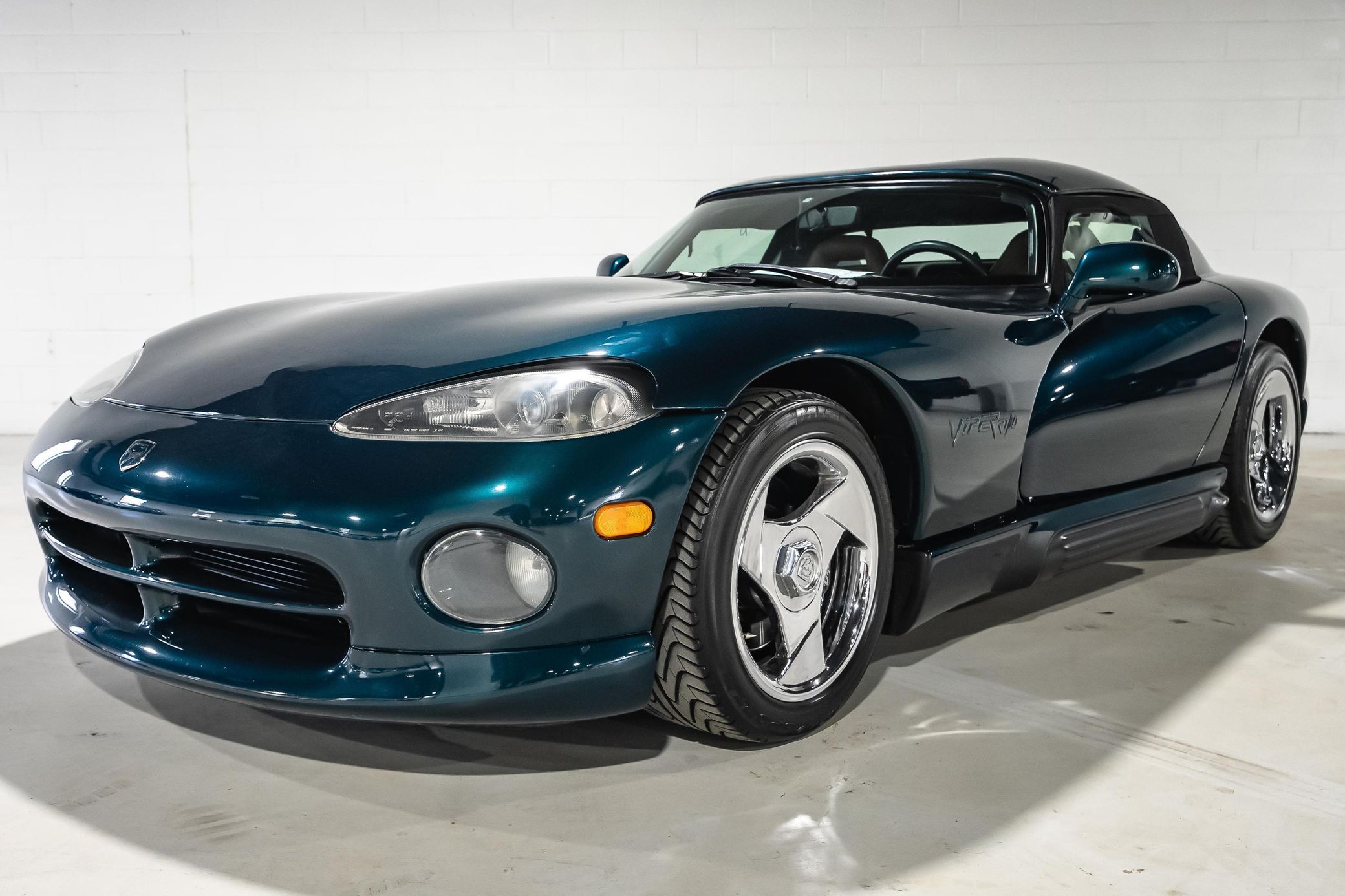 1995 Dodge Viper RT/10