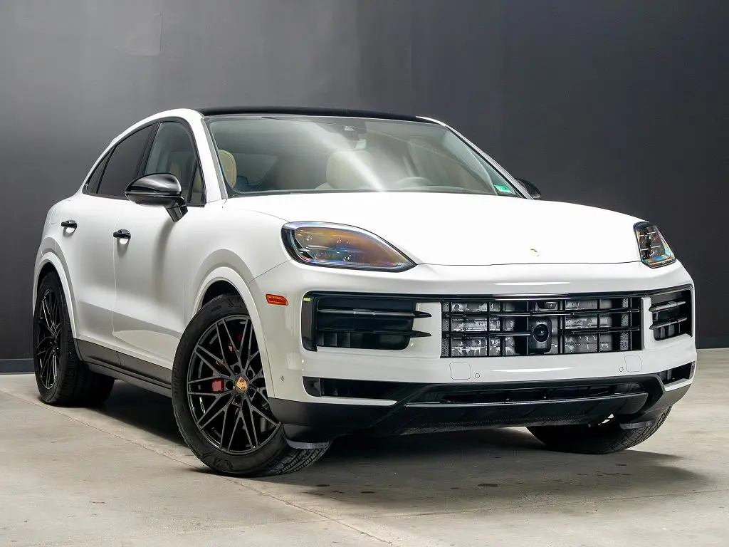 2025 Porsche Cayenne S