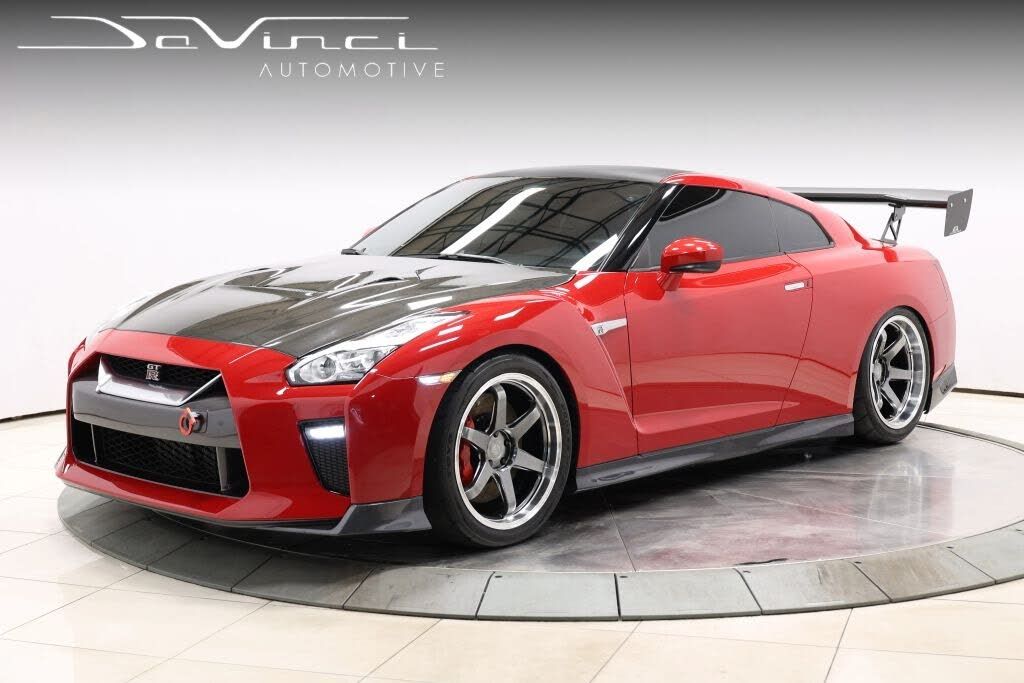 2019 Nissan GT-R Premium