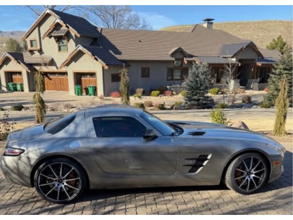 2014 Mercedes-Benz SLS AMG Coupe