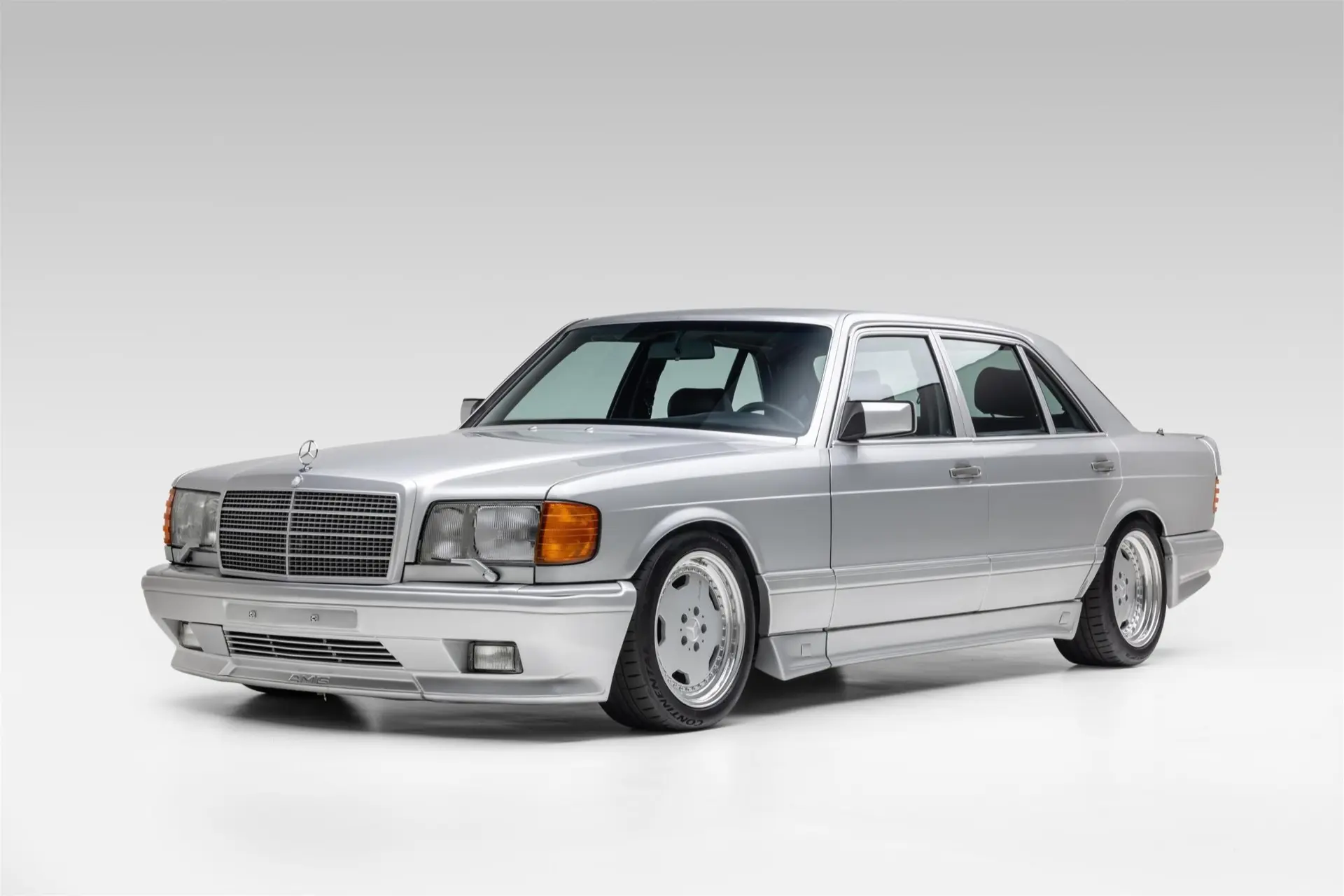 1991 Mercedes-Benz S-Class