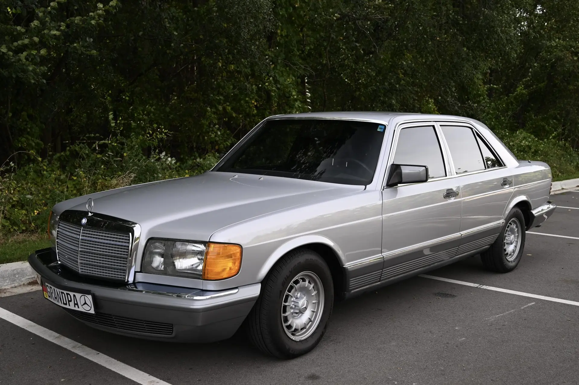 1984 Mercedes-Benz S-Class