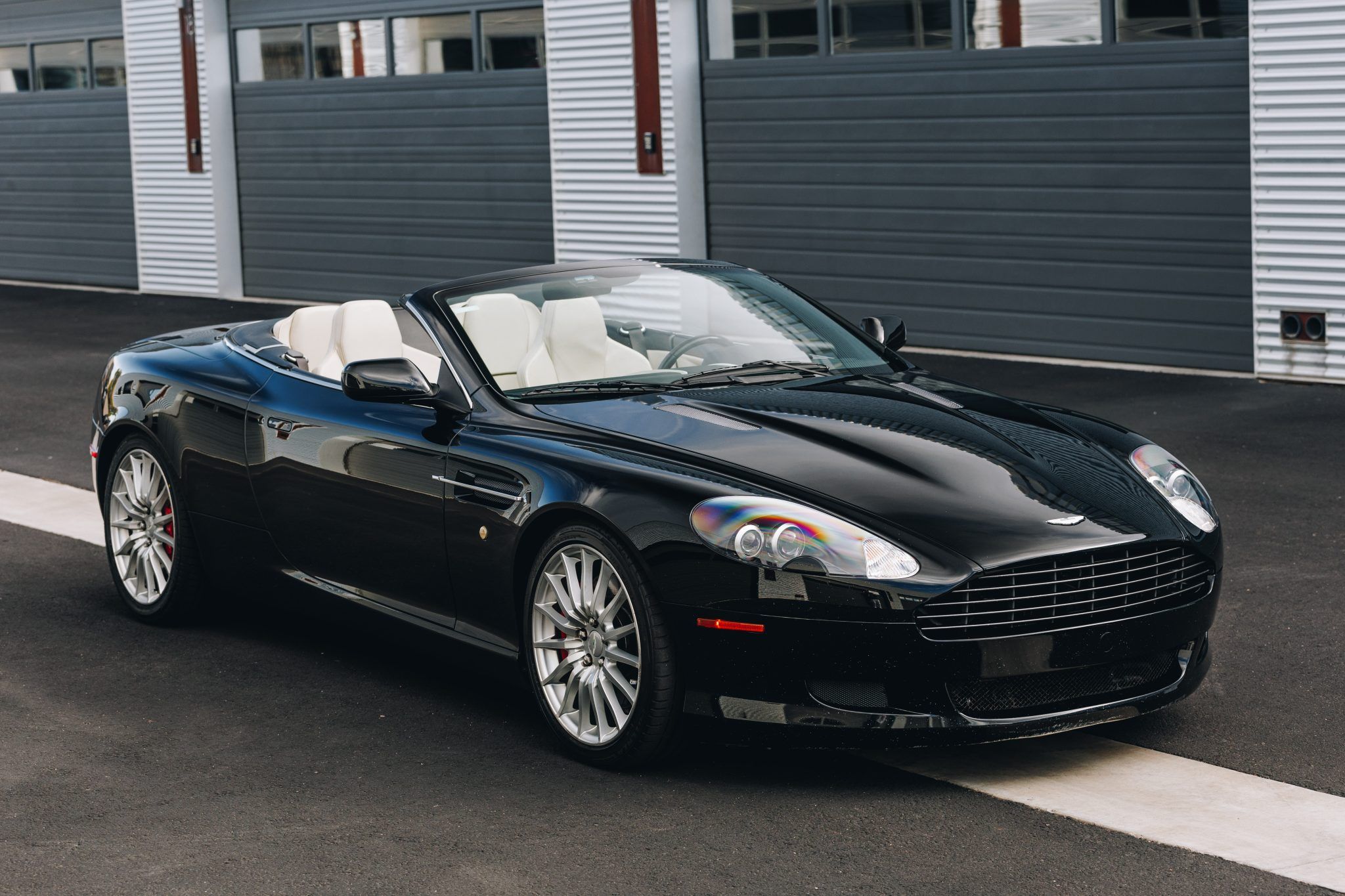 2006 Aston Martin DB9 Volante