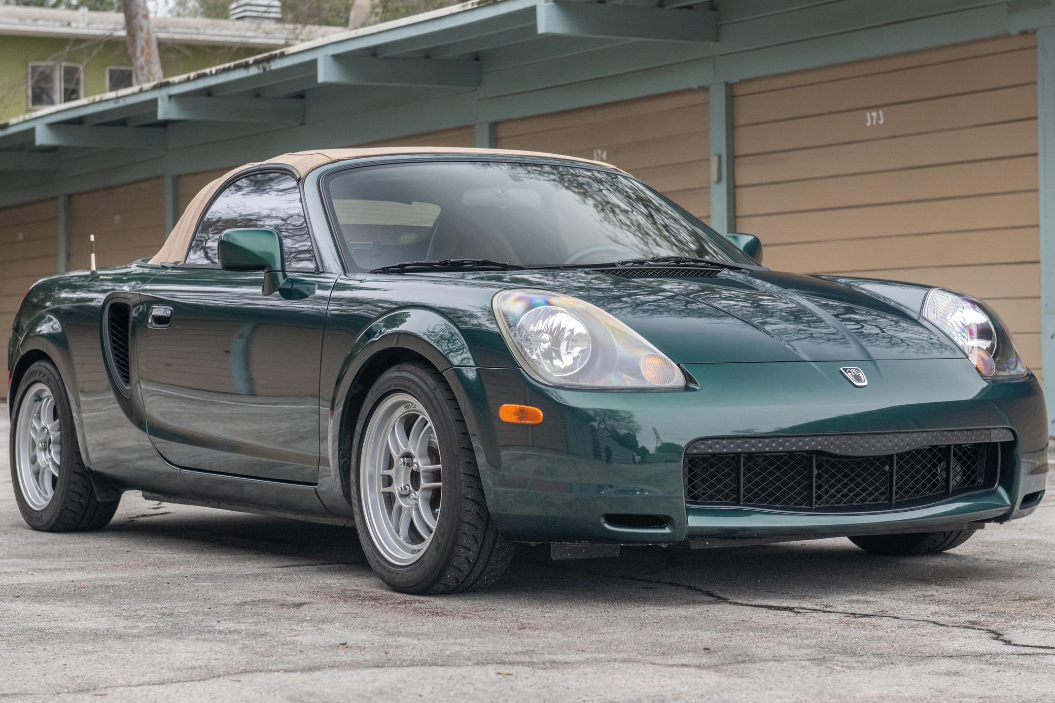 2002 Toyota MR2 Spyder
