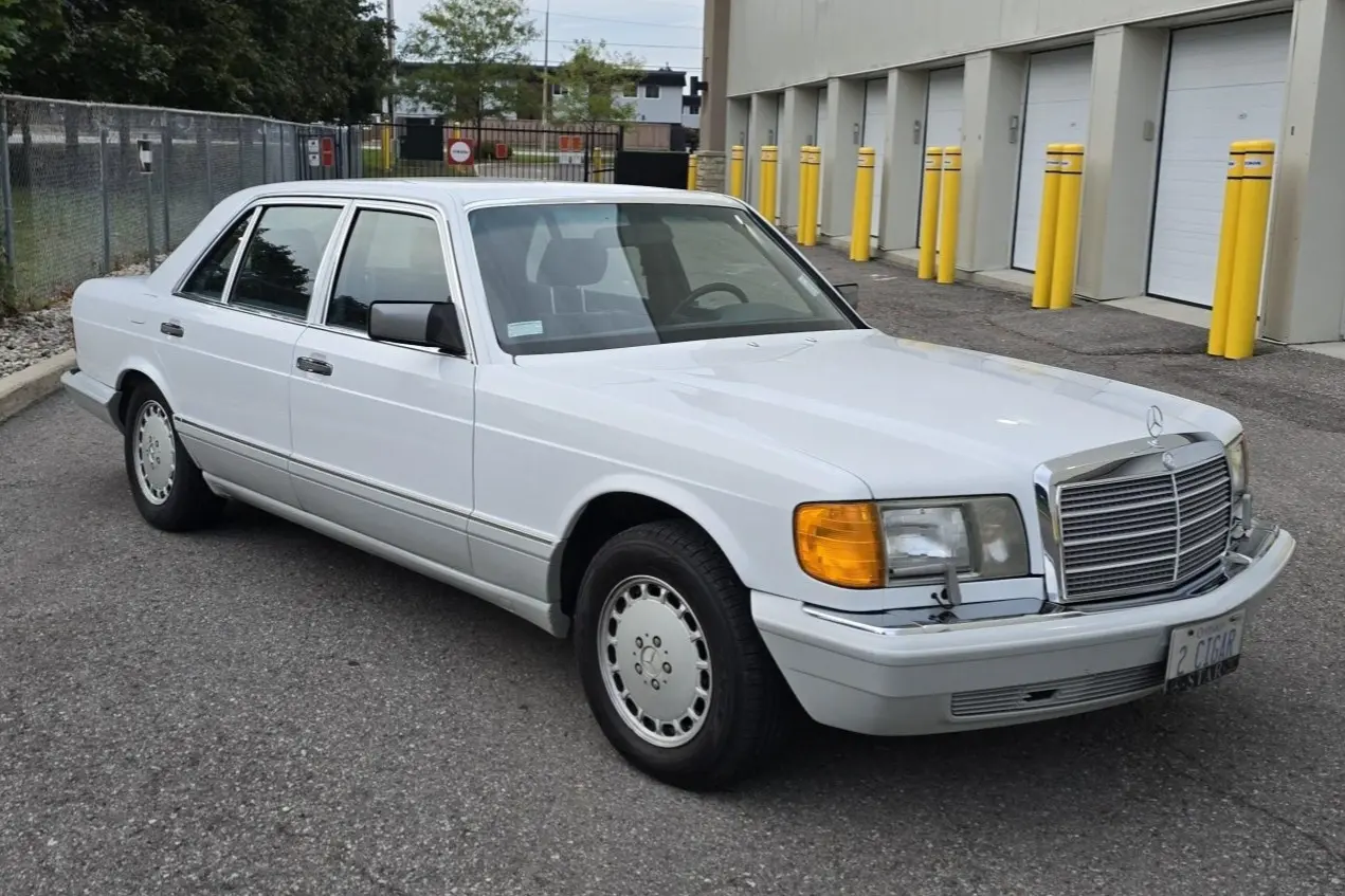 1990 Mercedes-Benz SL-Class 560SL