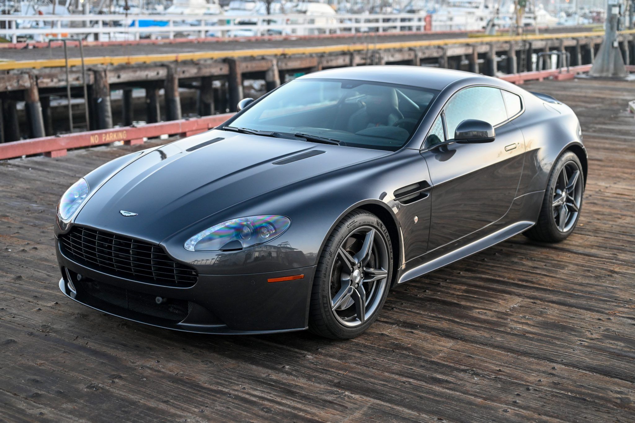 2016 Aston Martin Vantage Vantage 4.7 Coupe