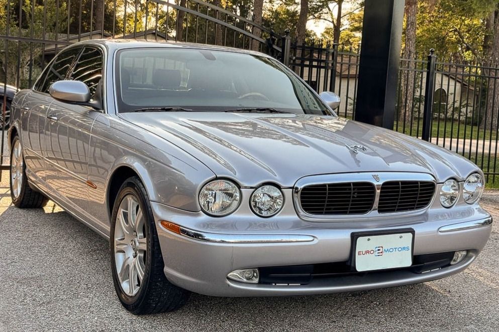 2004 Jaguar XJ