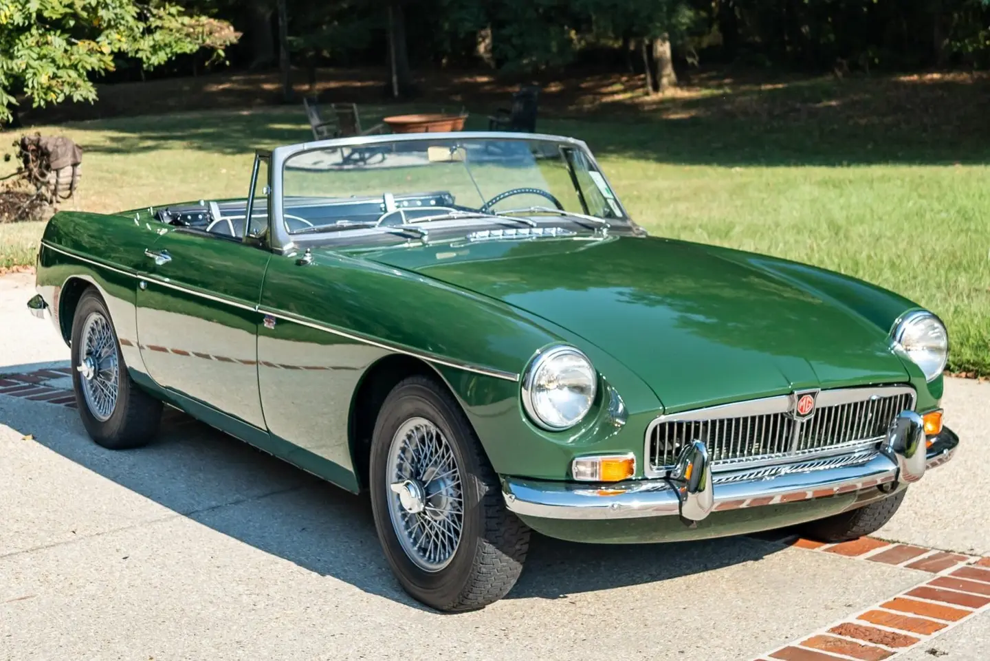 1962 MG MGB Roadster, sold Oct 2026