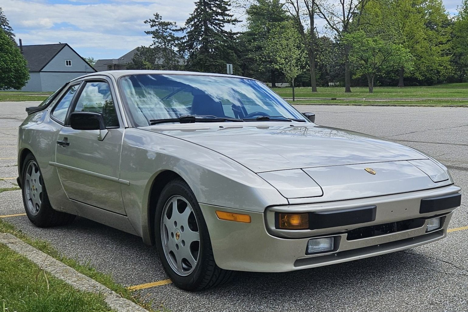 1989 Porsche 944