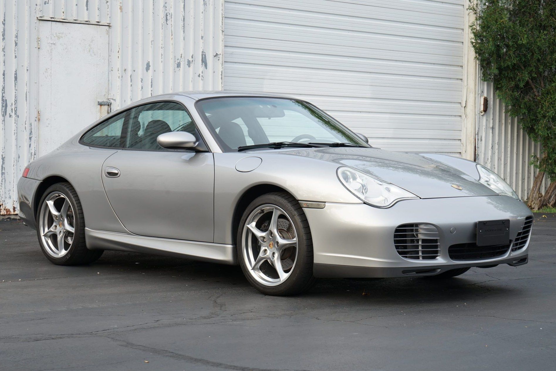 2004 Porsche 911 Carrera