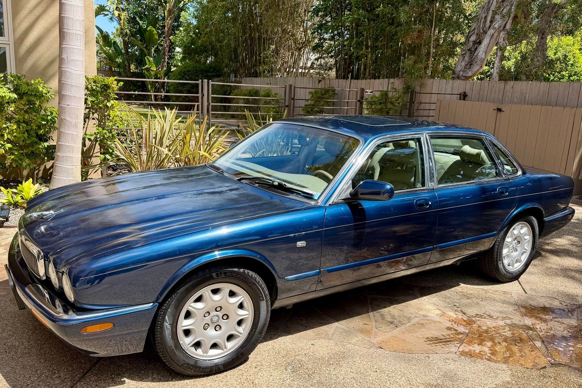 1999 Jaguar XJ