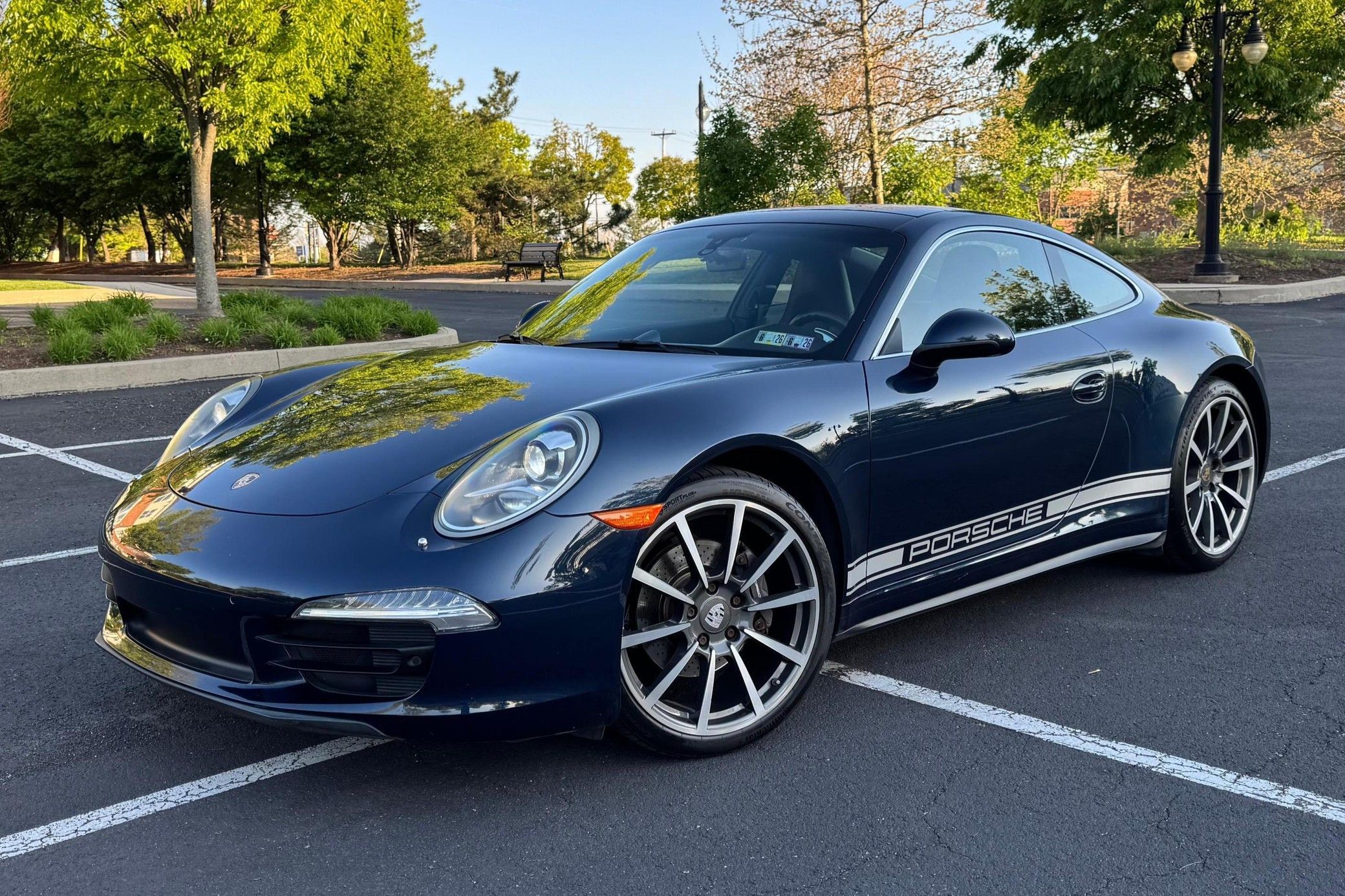 2015 Porsche 911 Carrera 4