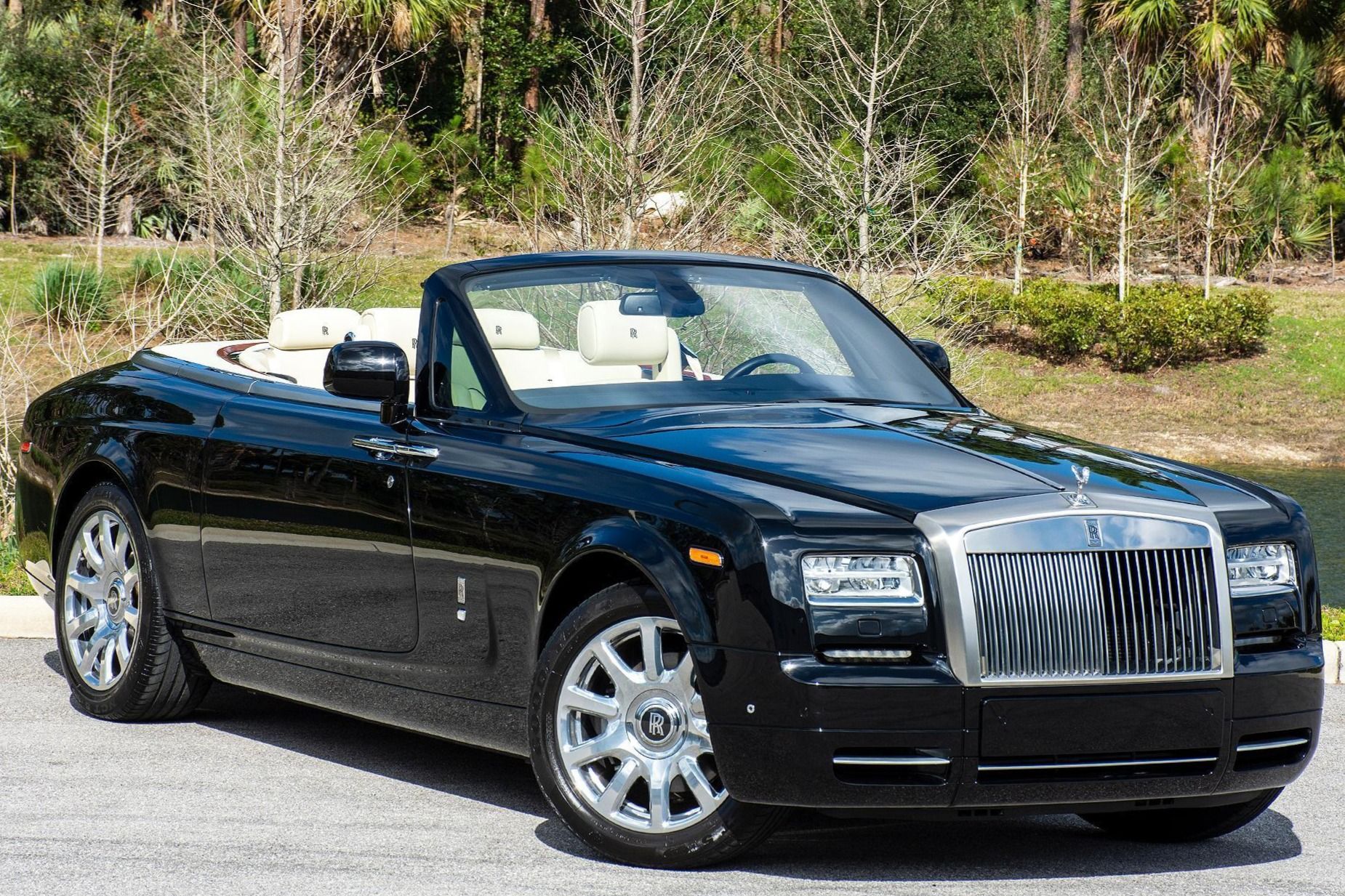 2014 Rolls-Royce Phantom Drophead Coupe
