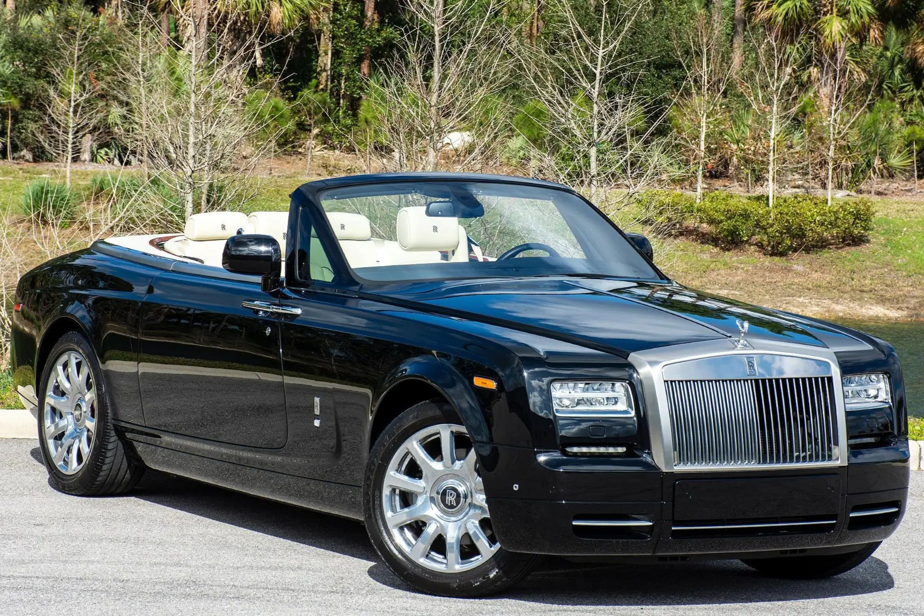 2014 Rolls-Royce Phantom Drophead Coupe