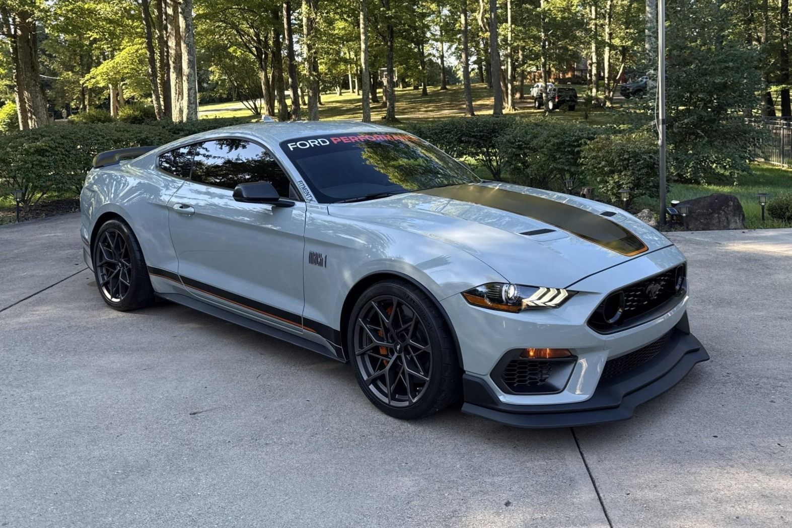 2022 Ford Mustang Mach 1
