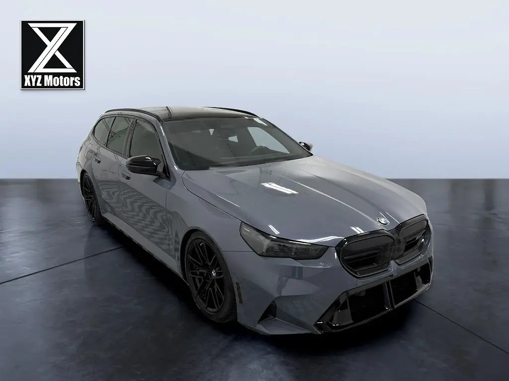 2025 BMW M5