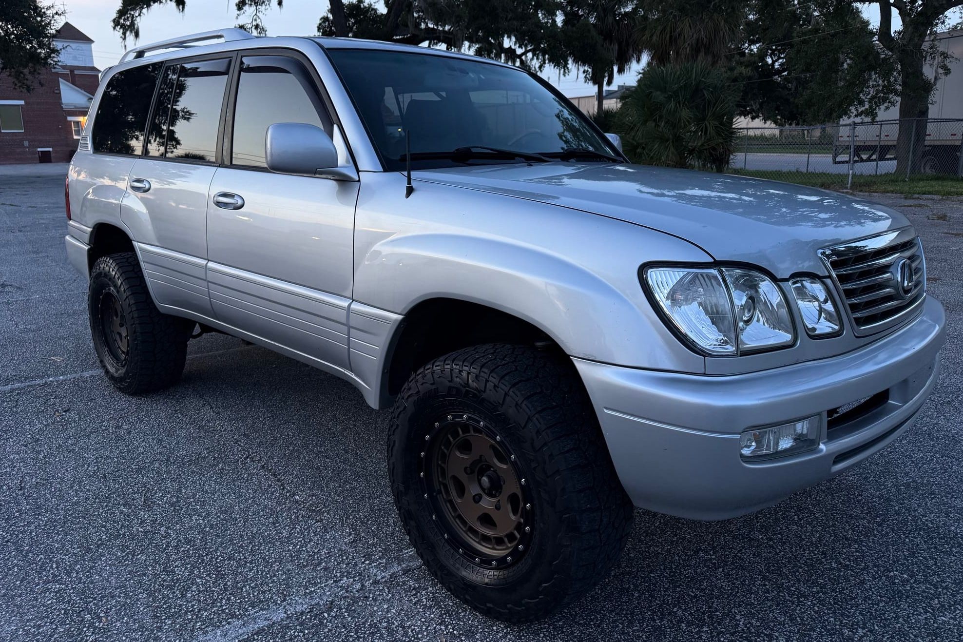 2007 Lexus LX