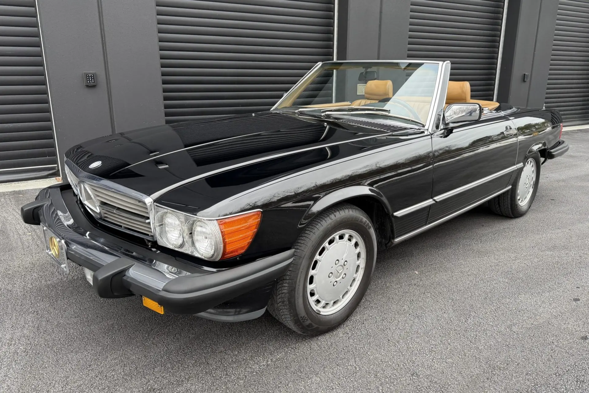 1989 Mercedes-Benz SL-Class 560SL