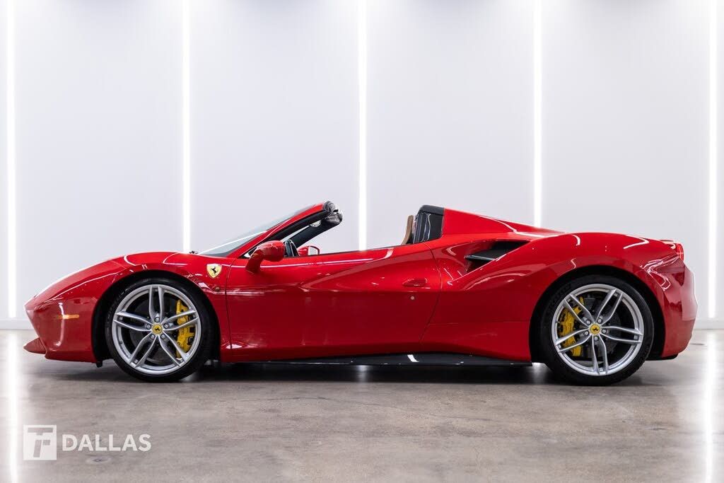 2016 Ferrari 488 GTB