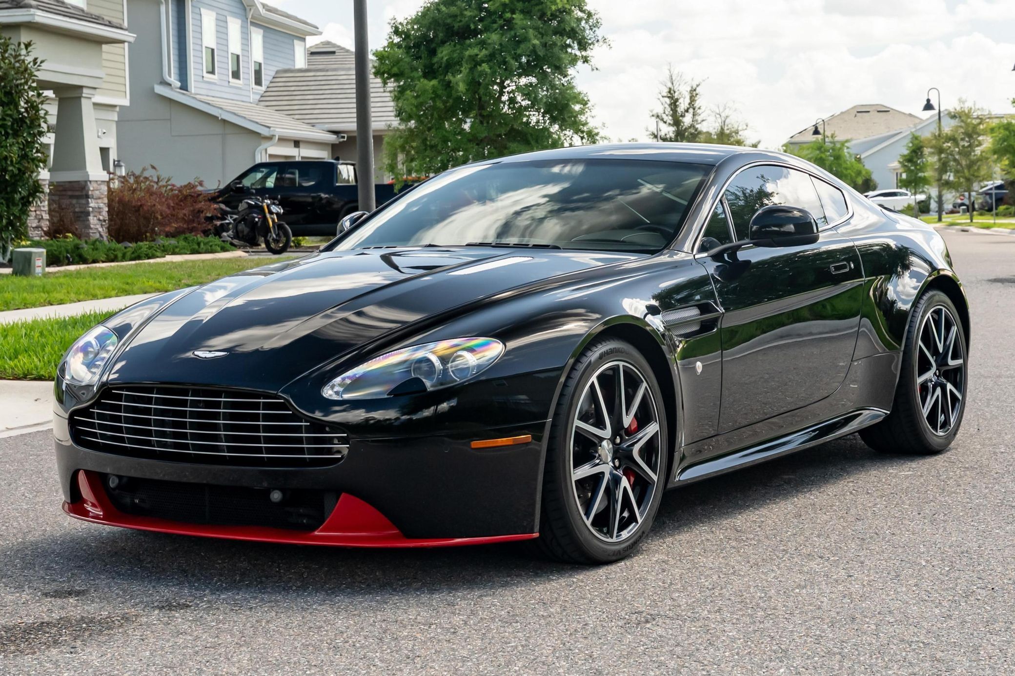 2012 Aston Martin Vantage Vantage S Coupe