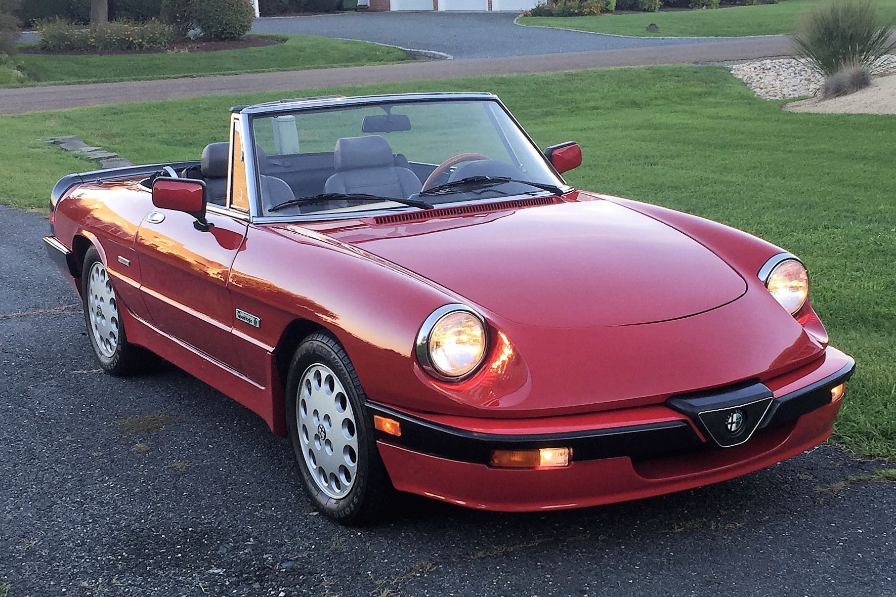 1988 Alfa Romeo 105 Series Spider