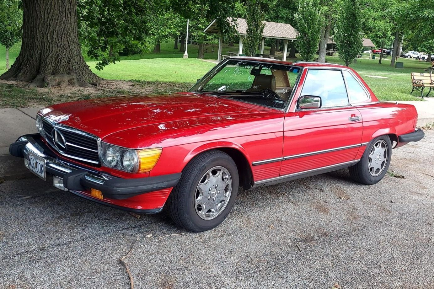 1987 Mercedes-Benz SL-Class 560SL