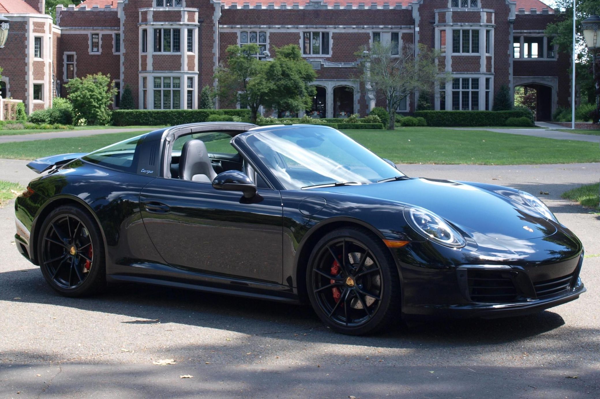 2019 Porsche 911 Targa 4S