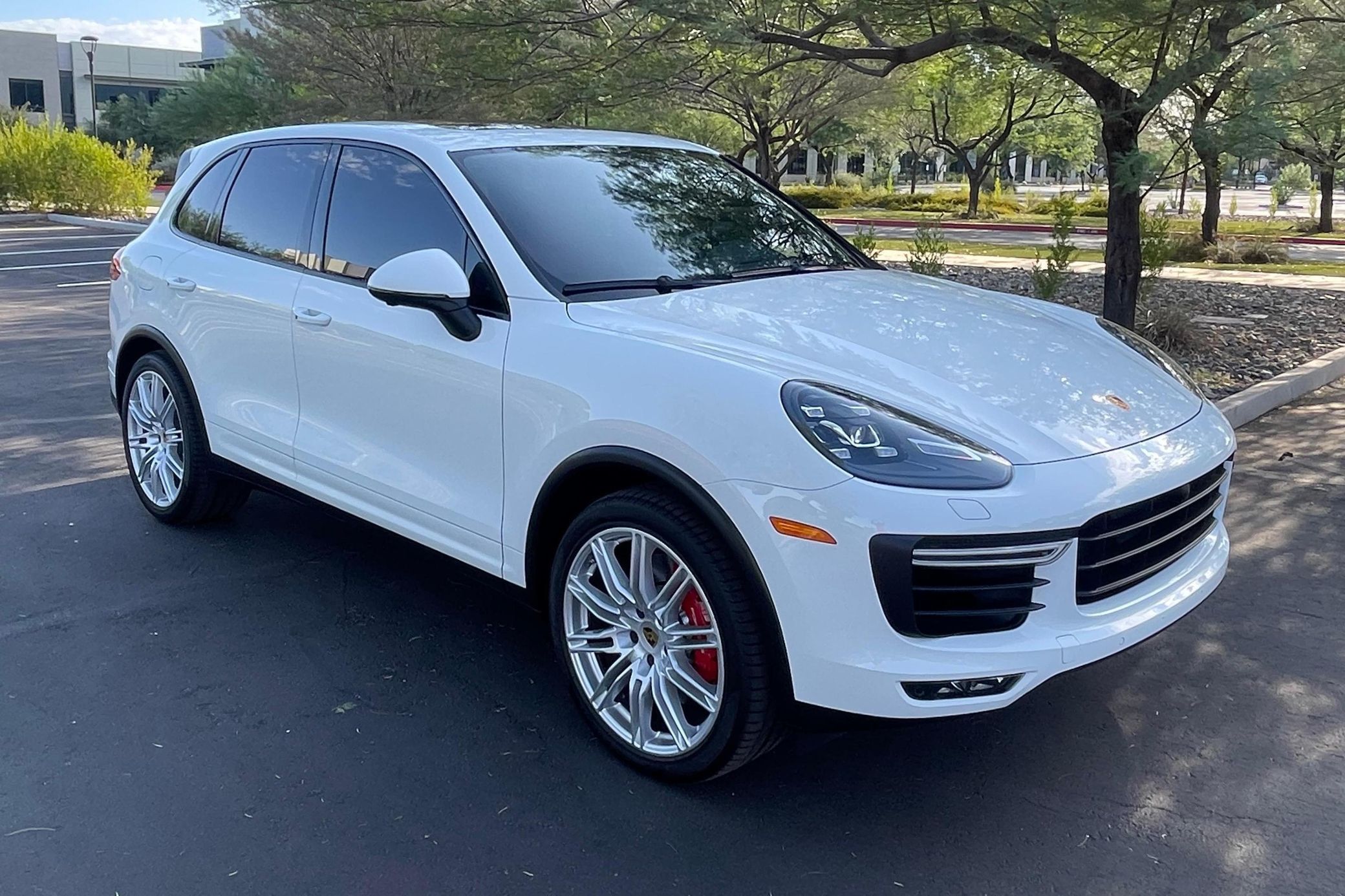 2016 Porsche Cayenne Turbo