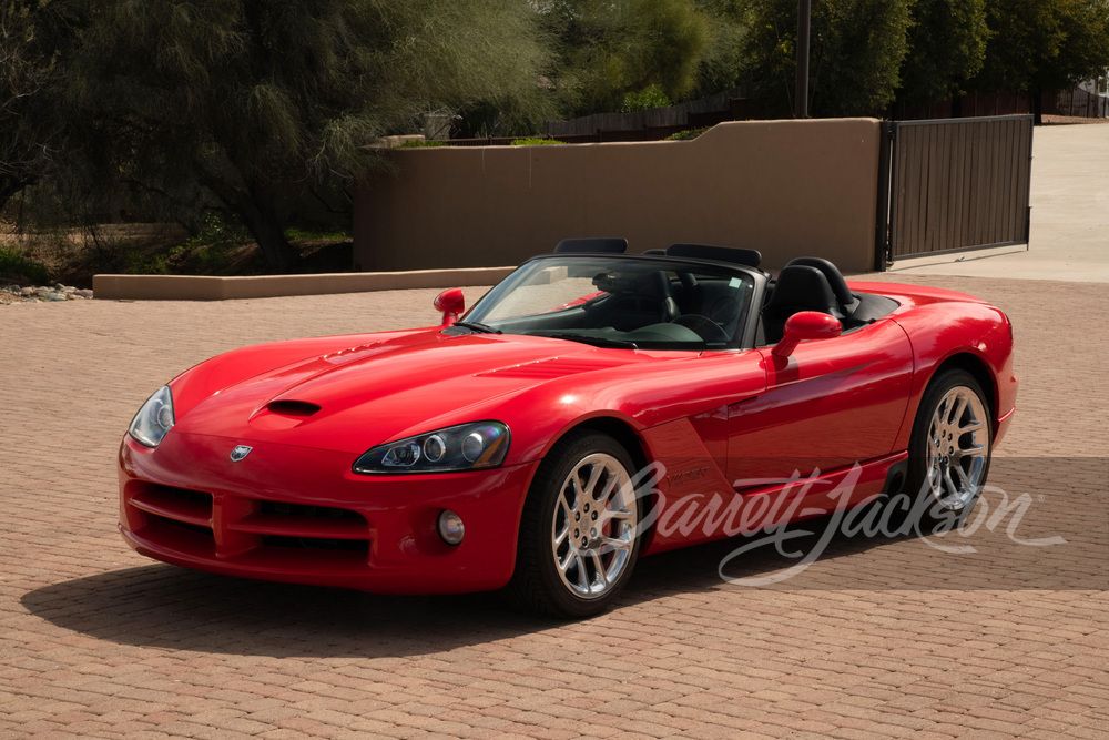 2004 Dodge Viper