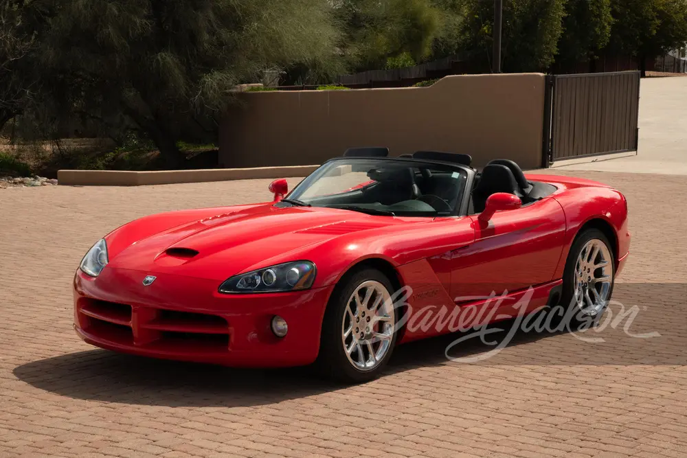 2004 Dodge Viper