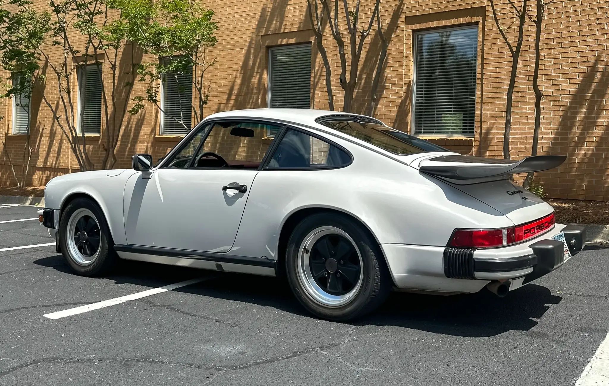 1985 Porsche 911 Turbo Slantnose