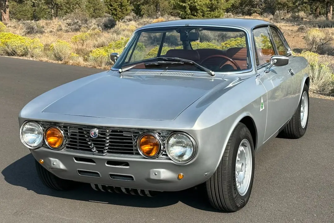1971 Alfa Romeo 105 Series GTV 2000, sold Sep 2026
