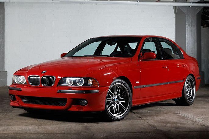 2002 BMW M5