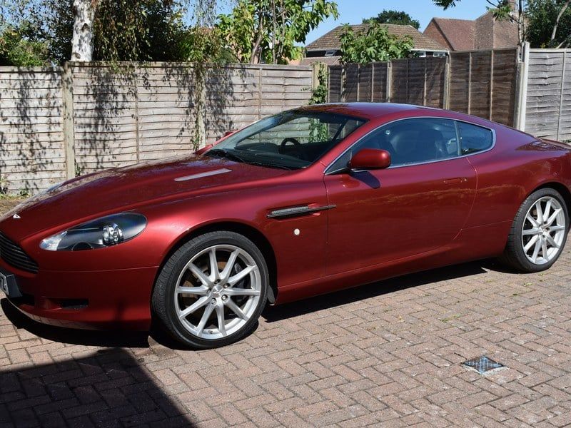 2005 Aston Martin DB9 Coupe