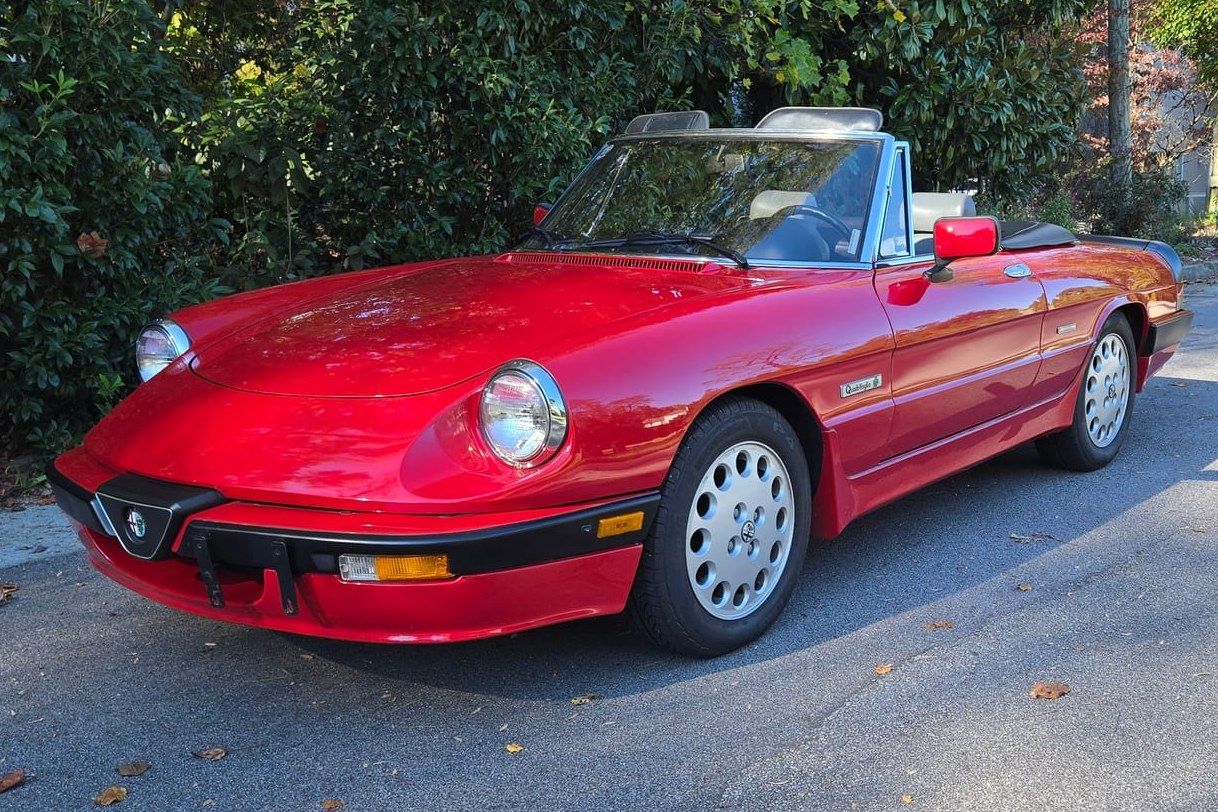 1988 Alfa Romeo 105 Series Spider