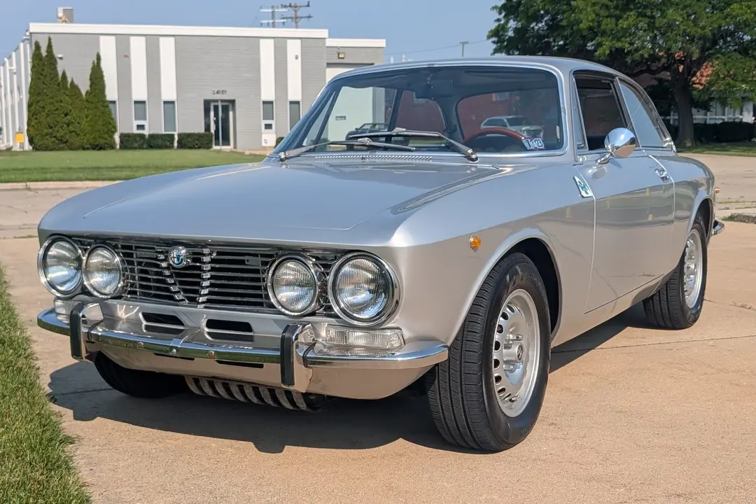 1971 Alfa Romeo 105 Series GTV 2000, sold Aug 2026