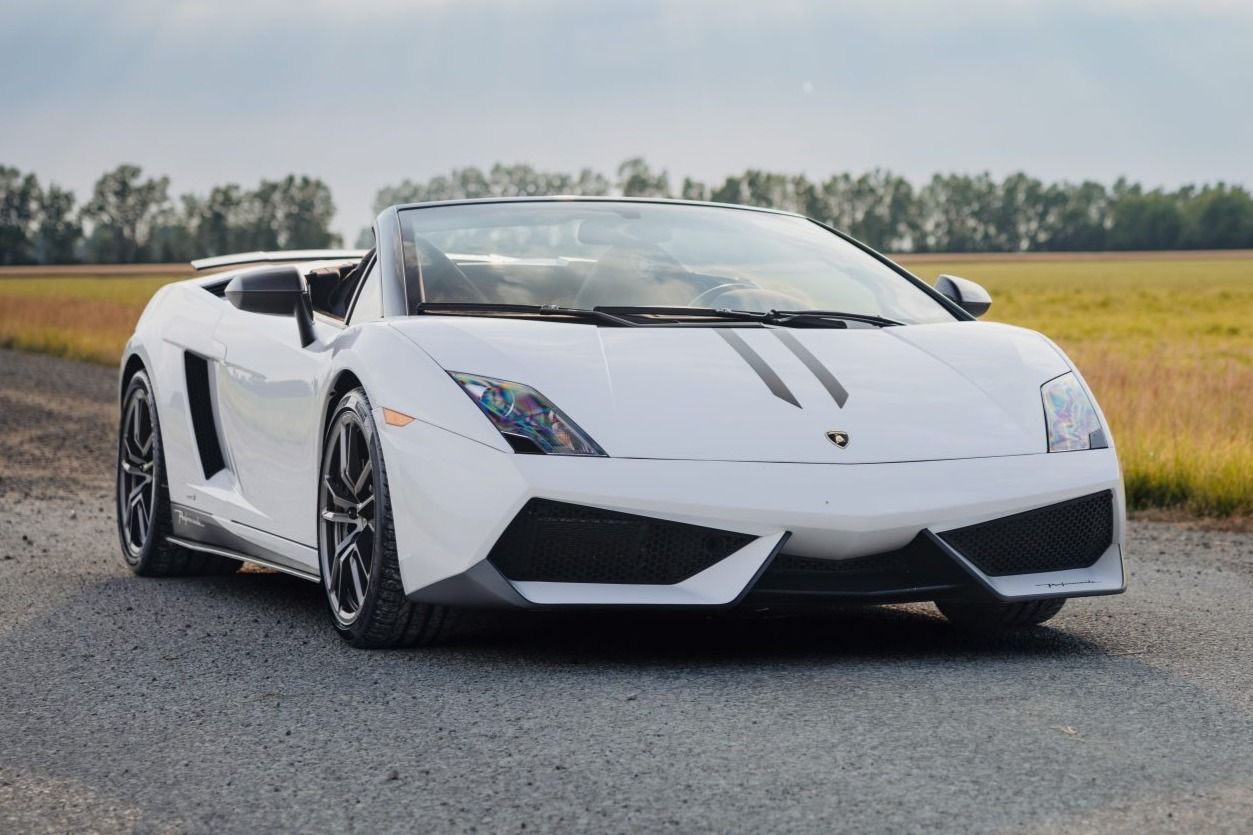 2012 Lamborghini Gallardo LP570-4 Spyder Performante