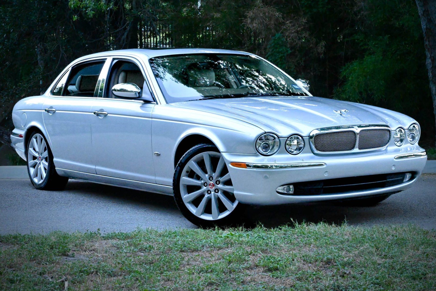 2005 Jaguar XJ Vanden Plas