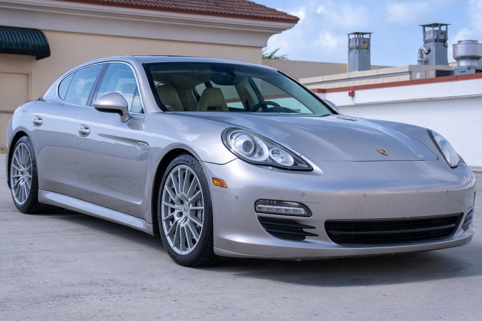 2010 Porsche Panamera Turbo