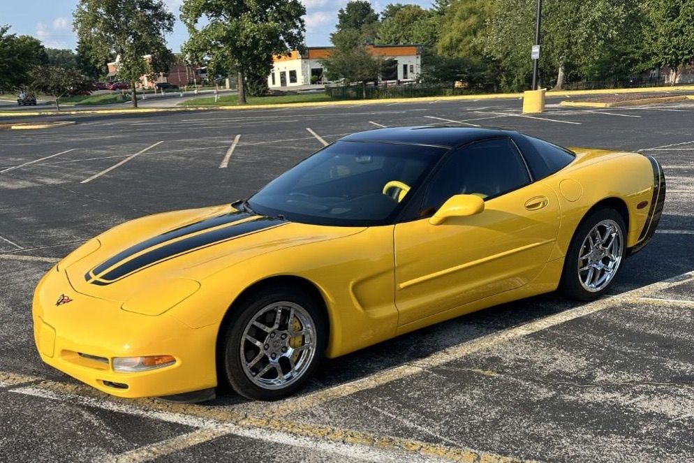 2001 Chevrolet Corvette Coupe