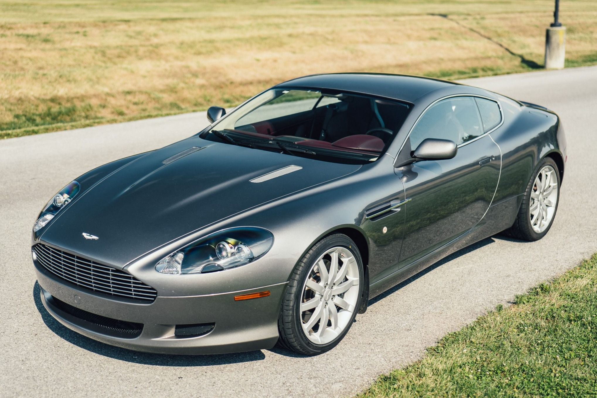 2005 Aston Martin DB9 Coupe